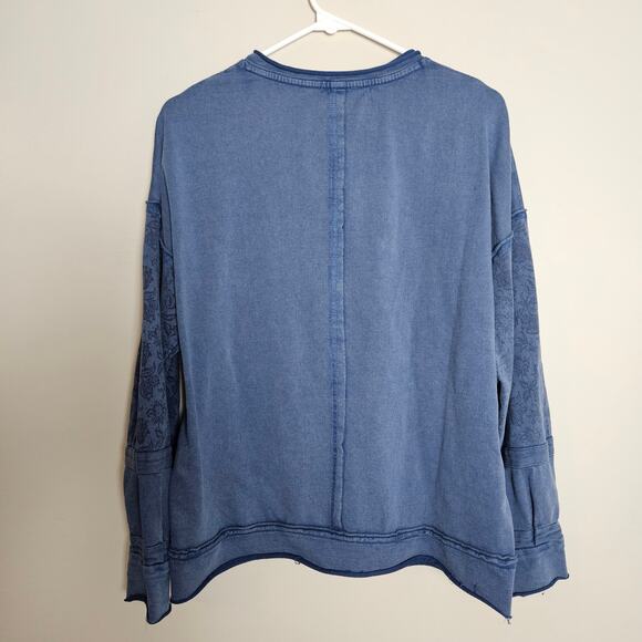 Sundance Oversized Henley Style Eyelet Print Top  Sz Small - Picture 7 of 11